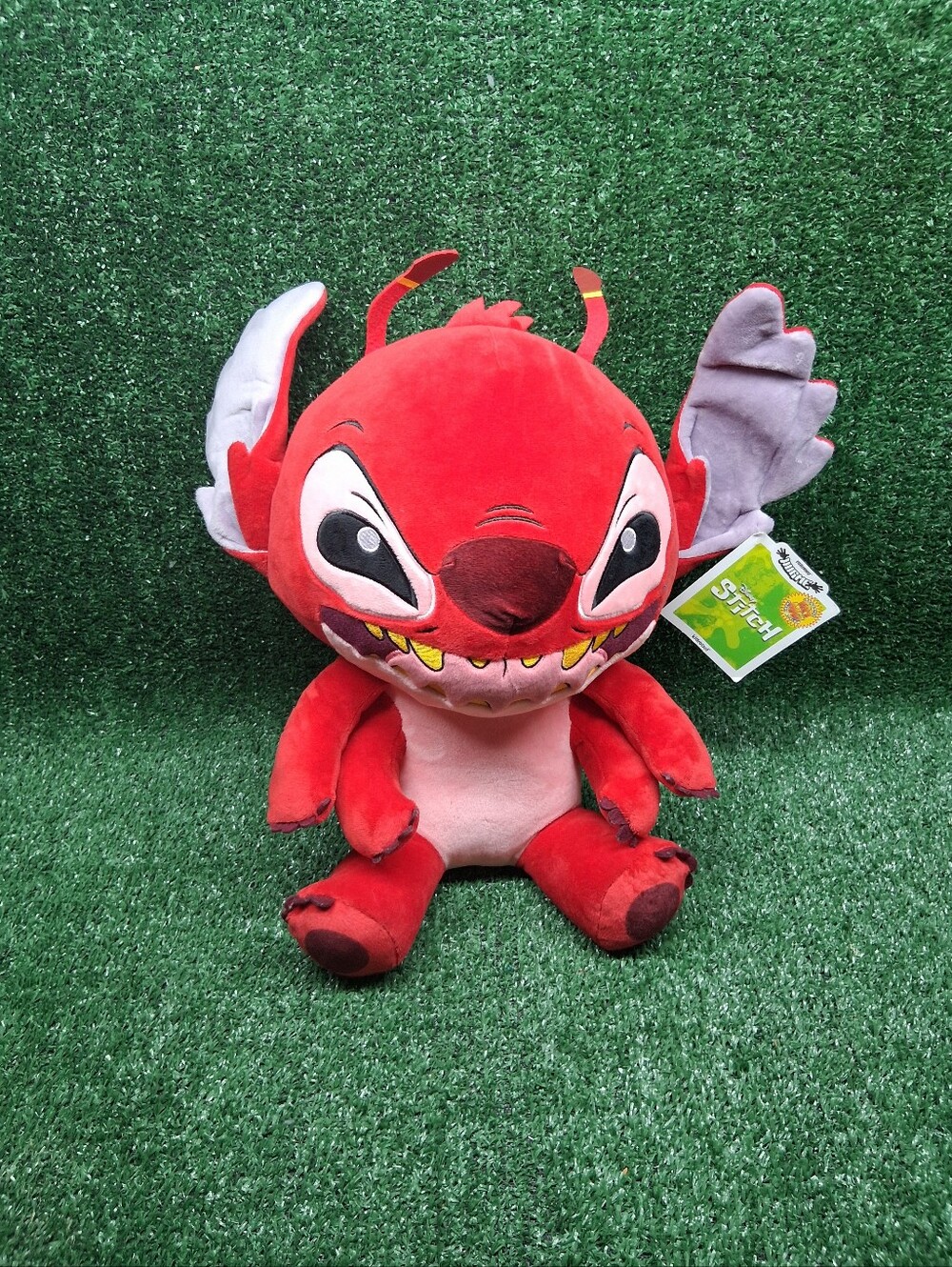 NWT Kid robot Disney Lilo & Stitch Leroy HugMe 14” Shake Action Plush